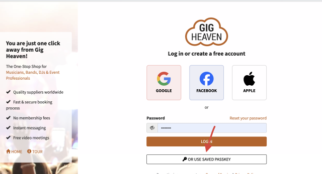 Login page with the Or Use Saved Passkey button