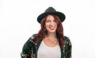 Photo of Kate Hogan Vocalist