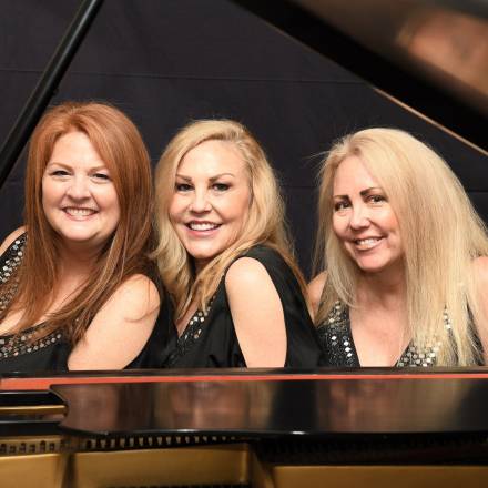 Mayneswing Female Vocal Trio