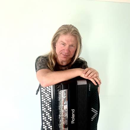 EastWest Accordionist