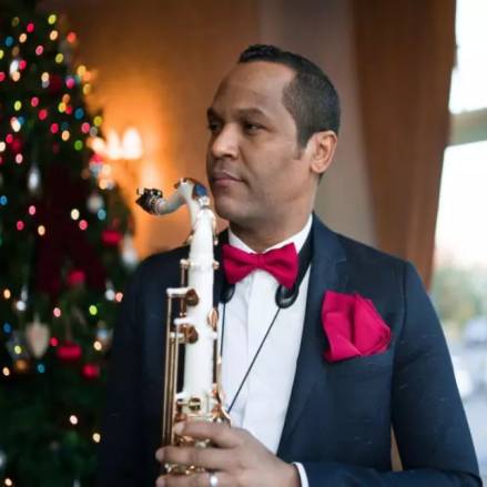 Kandoris Saxophonist