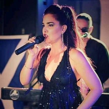 Yeni con Kché duo