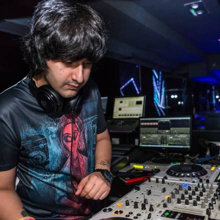 Dj Deep