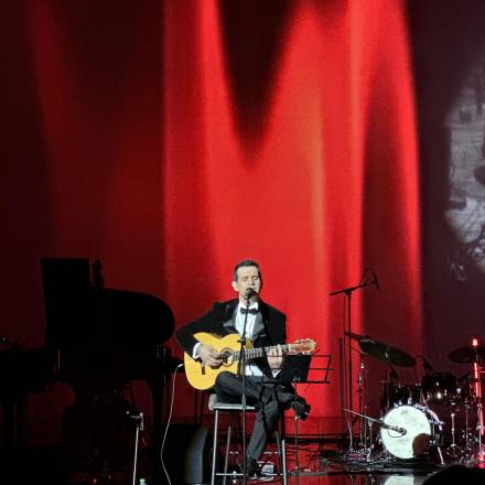 Singer the King