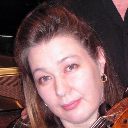 Adrienne - strings that resonate
