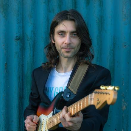 Richard Rozze Guitarist