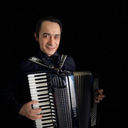 Ares Accordion Player