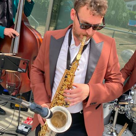 Tom Neill (Solo/Duo/Bands)
