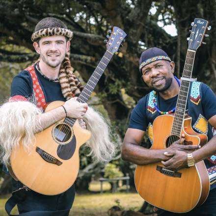 Qadasi & Maqhinga