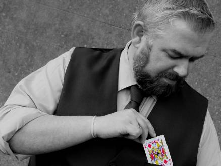Chris Howat Magic (photo 0)