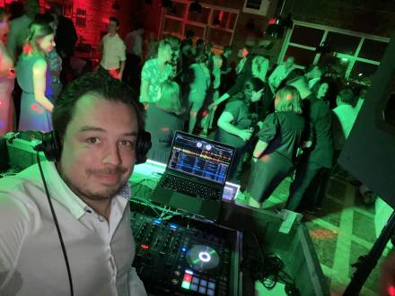 Allround DJ Bjorn (photo 1)