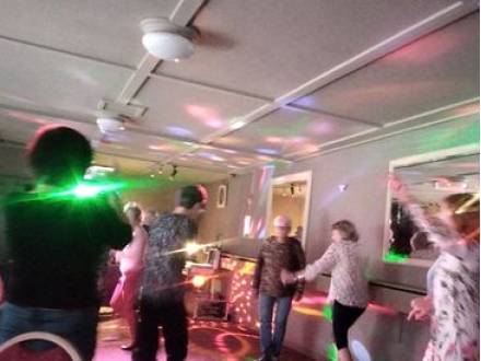 Stepping Out Daytime Discos (photo 0)