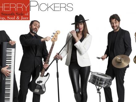 Cherrypickers (photo 9)