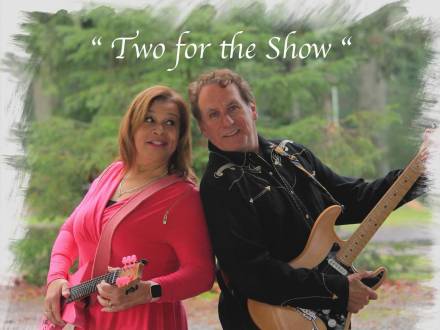 * Two for the Show " (photo 0)