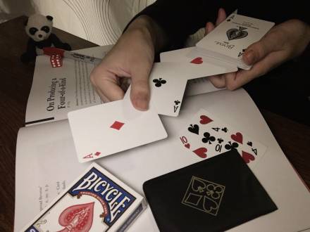 Close Up Card Magic (photo 5)