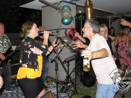 The Q Band (photo 26)