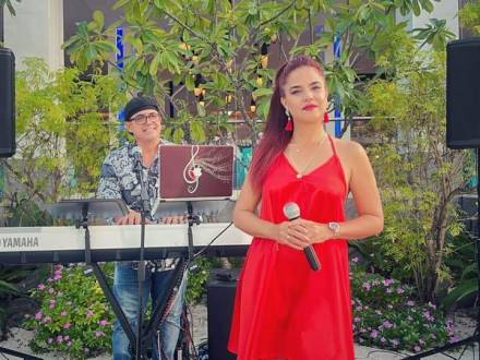 Yeni con Kché duo (photo 2)