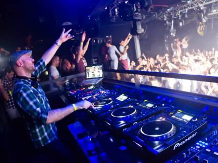 DJ Santero (photo 6)