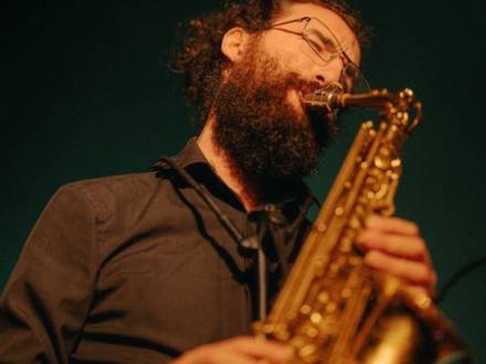 Dave Colebourn Saxes (photo 10)