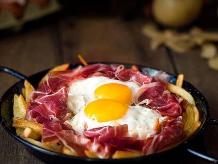 Deliciois Spanish Bites (photo 13)