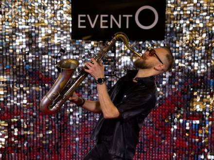 Bearded Saxophonist (photo 17)