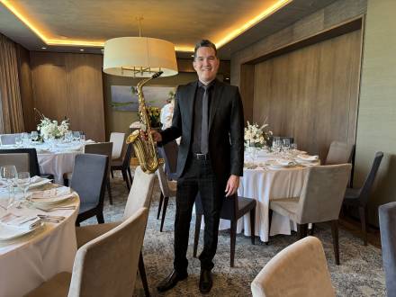 Saxophonist for events (photo 8)
