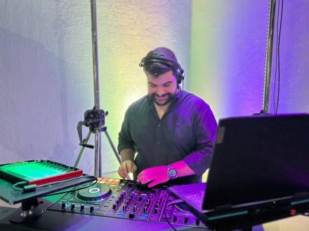 DJ Carlos (photo 0)