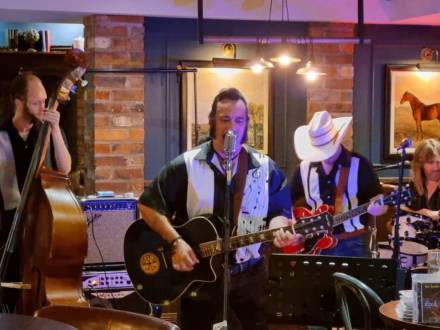 Roc Benton & the Del-Fi's (photo 11)