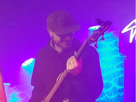 Crissbass (photo 1)