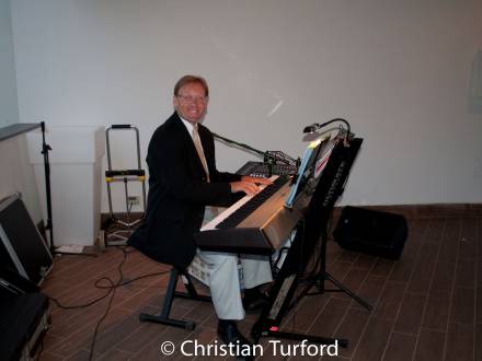 Tim “THE KEYS” Dyke-Smith (photo 1)