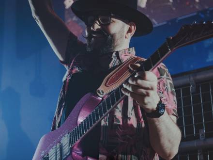 Tim Scott Guitar (photo 8)
