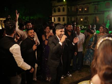 Atul Gautam (photo 11)