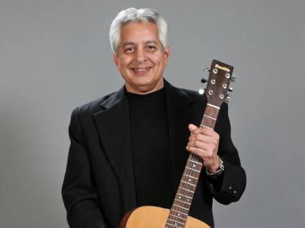 Bobby John (photo 0)