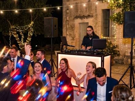 DJ VALISI - LIVE GUITAR and DJ (photo 4)
