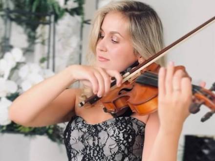 Anastasia Violinist – Romantic & Pop Cover (photo 0)