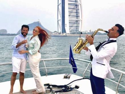 Yurii Sax – Luxury Event Saxophonist (photo 1)