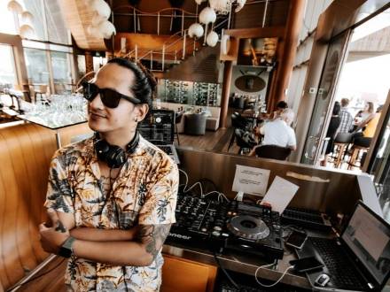 DJ/ Karl Russell (photo 20)