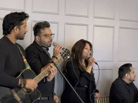 Sur.real Bollywood Musician Singer Band (photo 10)