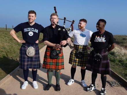 Keith the Piper (photo 45)