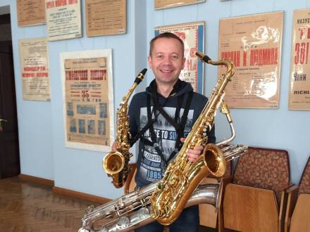 mrAndrewSax (photo 1)