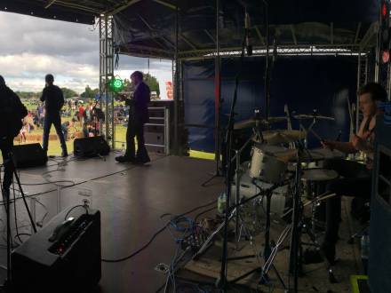 Audio Mobile Stage Hire Nottingham (photo 7)