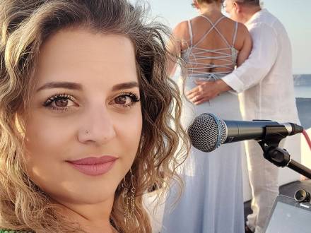 Flora Cherouveim (photo 8)